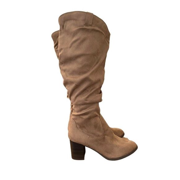 Women's Size 11 M Brown Tall Heeled Boots Pull On Slouchy Side Zip Faux Suede - Picture 2 of 6